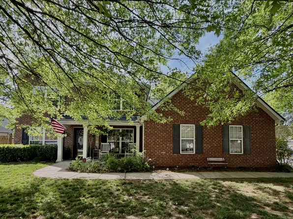 1726 Emma Cir, Spring Hill, TN 37174