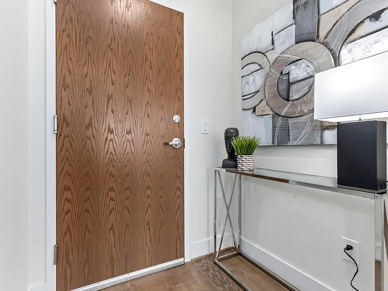 2337 Champlain St NW #209 — Photo 2