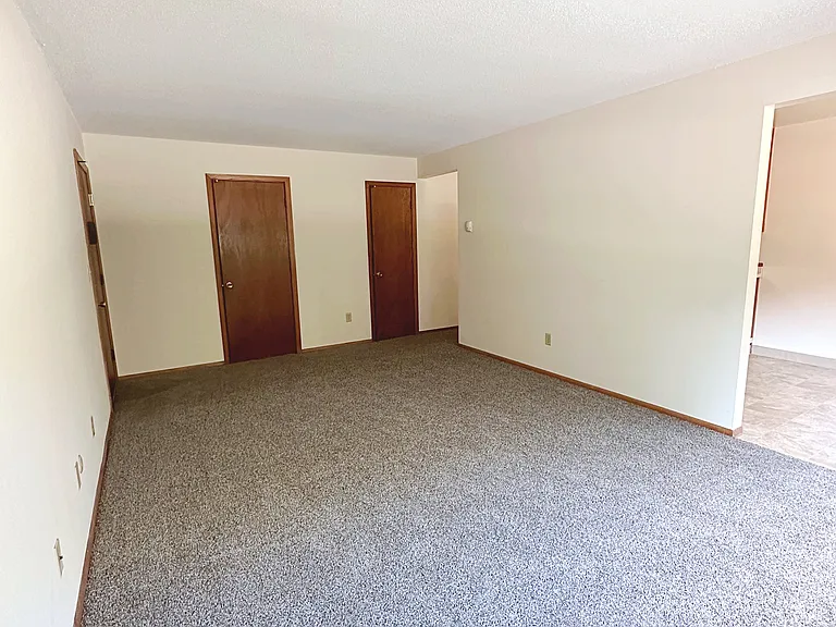 Davern Park Apartments — Photo 42