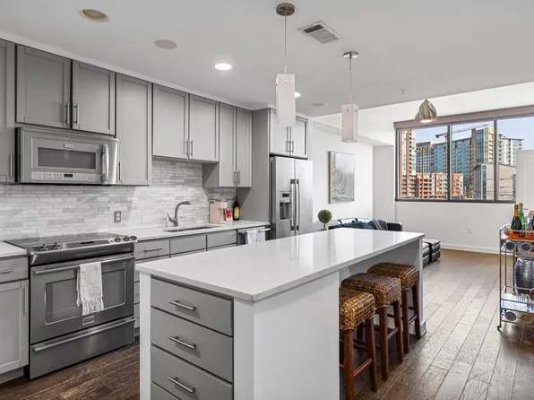 1212 Laurel St APT 206, Nashville, TN 37203