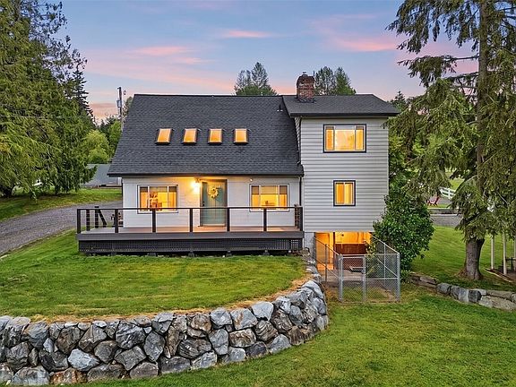 2nd image of 7033 153rd Avenue SE