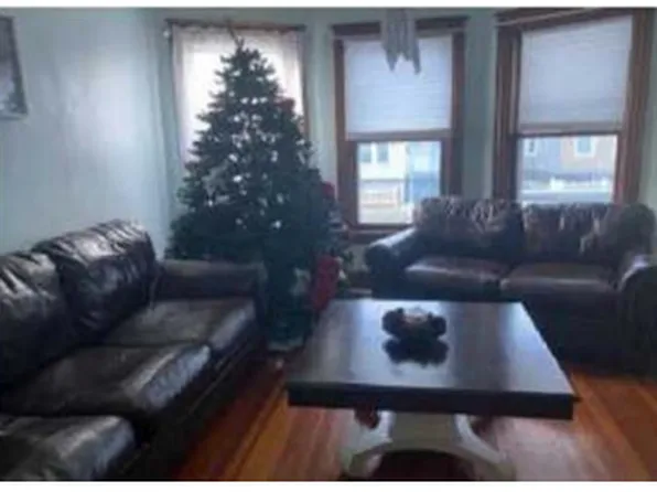 5 Hoffman Ave Floor 1, Poughkeepsie, NY 12603