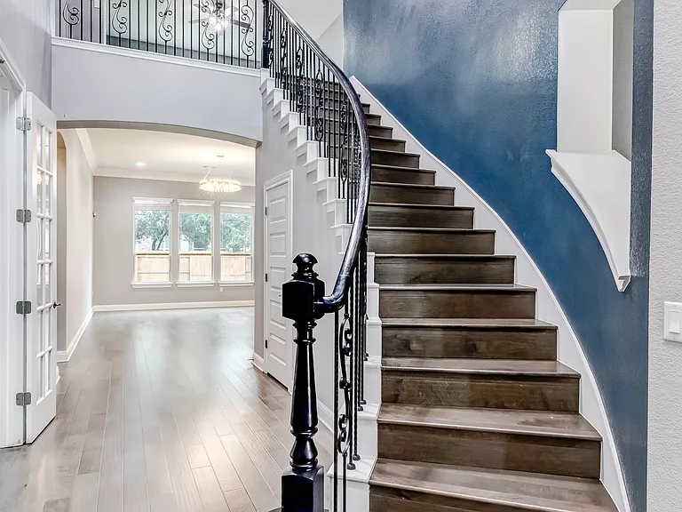 10115 Ida Grove Ln — Photo 9
