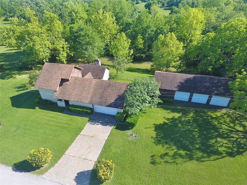 1st image of 610 Rocky Creek Dr