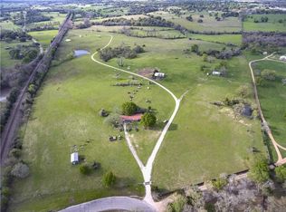 2429 N Berlin Rd, Brenham, TX 77833