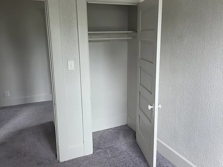 1245 Wheeling Ave — Photo 17