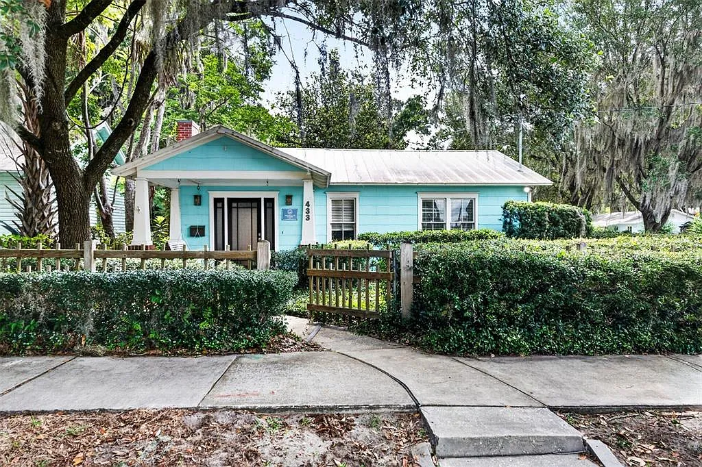 3 bed, 2.0 bath, 1340 sqft, $2,475 — Photo 1