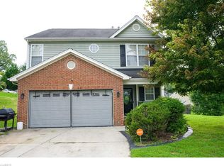 1900 Wheatfield Ct, Greensboro, NC 27405