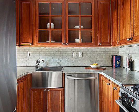 5th image of 30 W 61st St APT 29A