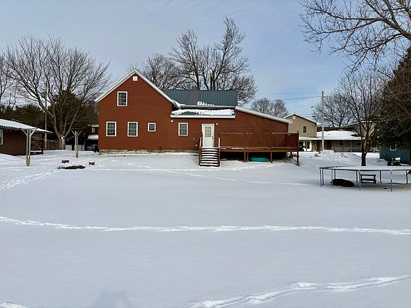 3rd image of 26 Clark St