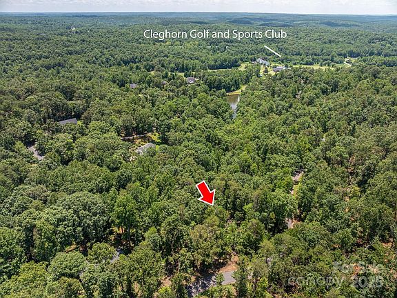 2nd image of 131 Plantation Dr
