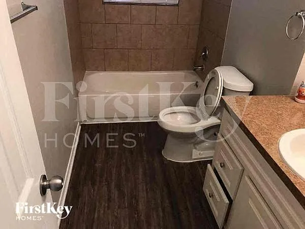3105 McKinney Dr — Photo 9