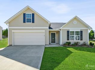 129 Ridgemoore Ct, Four Oaks, NC 27524