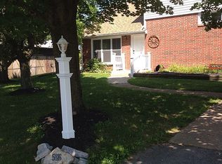 5816 Mayfair Dr, Harrisburg, PA 17112