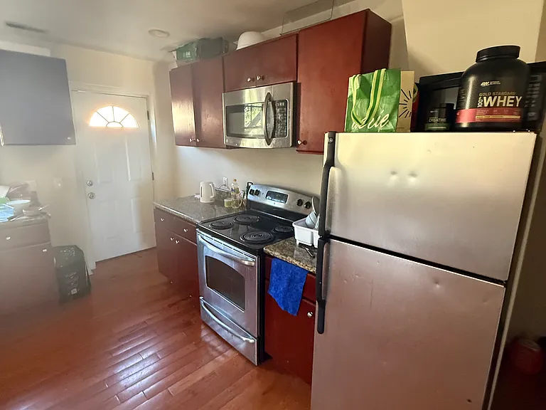 3202 Hamilton St #2 — Photo 5