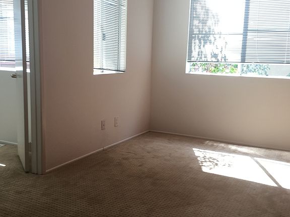 5th image of 5907 Monterey Rd #106-L
