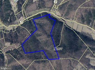 26 Cullers Run Rd, Mathias, WV 26812