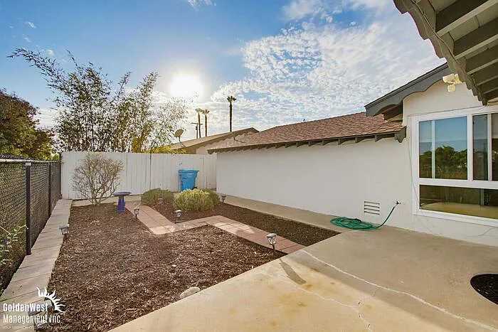 4959 Mount Ashmun Dr — Photo 24