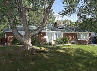 7209 Giles Pl, Springfield, VA 22150