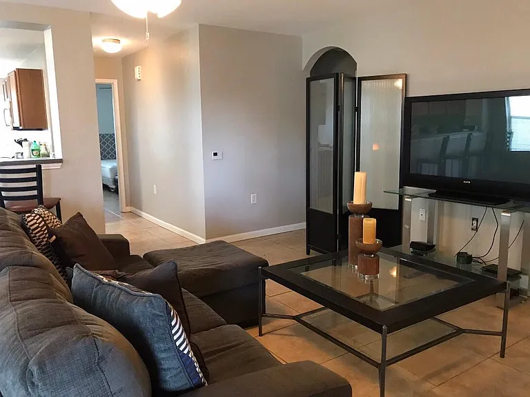1429 Coriander Dr — Photo 6
