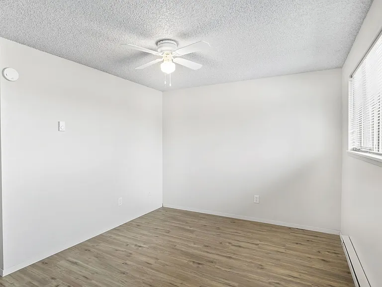 179 SW Hayes Ave — Photo 14