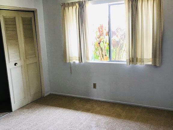 4th image of 5505 N Del Loma Ave