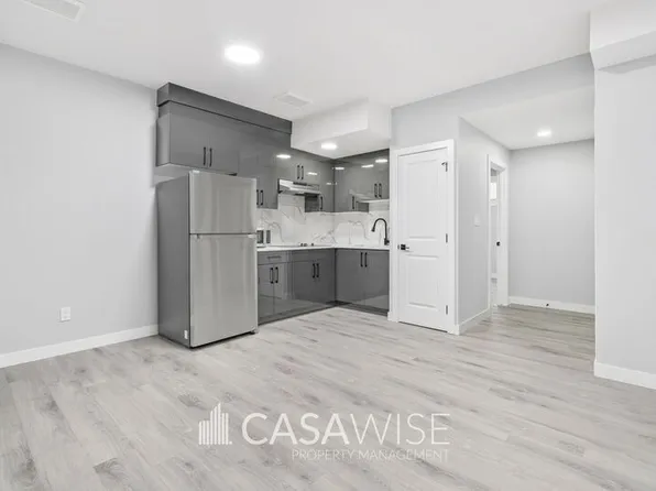 1227 Plum Bnd SW #Basement, Edmonton, AB T6X 3B5
