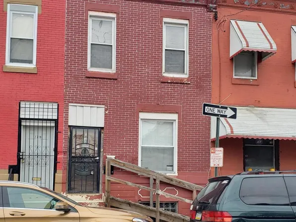 2717 N 9th St, Philadelphia, PA 19133