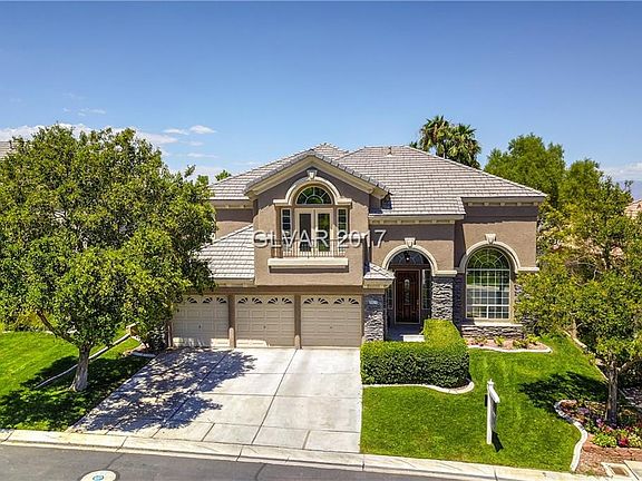 4th image of 8824 Montagna Dr