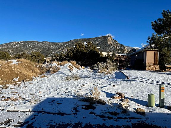 3rd image of 2254 N Amberwood Ln