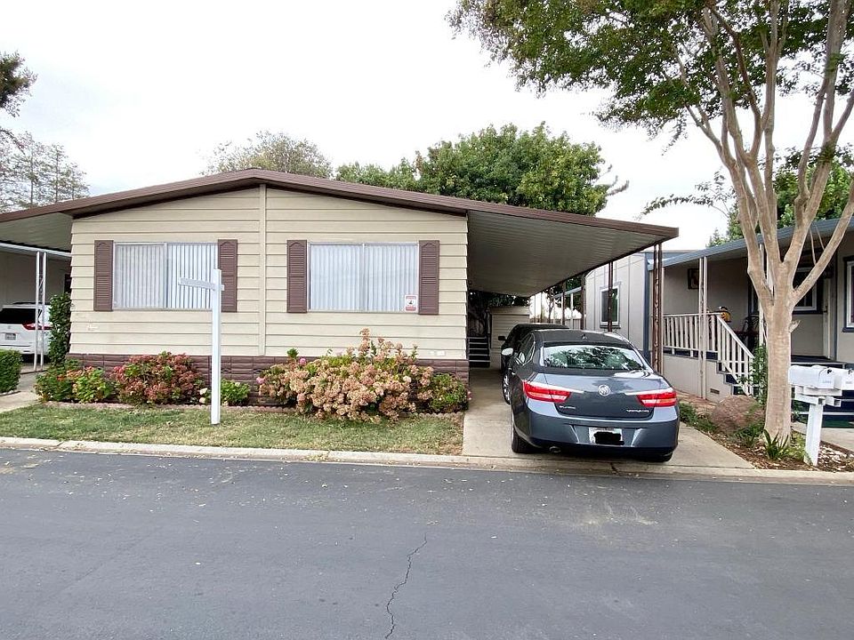 1st image of 2884 Moss Hollow Dr #2884