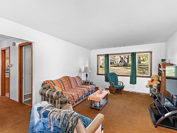 2nd image of 7924 Greeley Ave