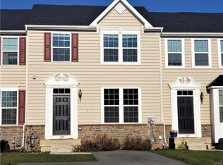 1127 Westminster Dr, Breinigsville, PA 18031