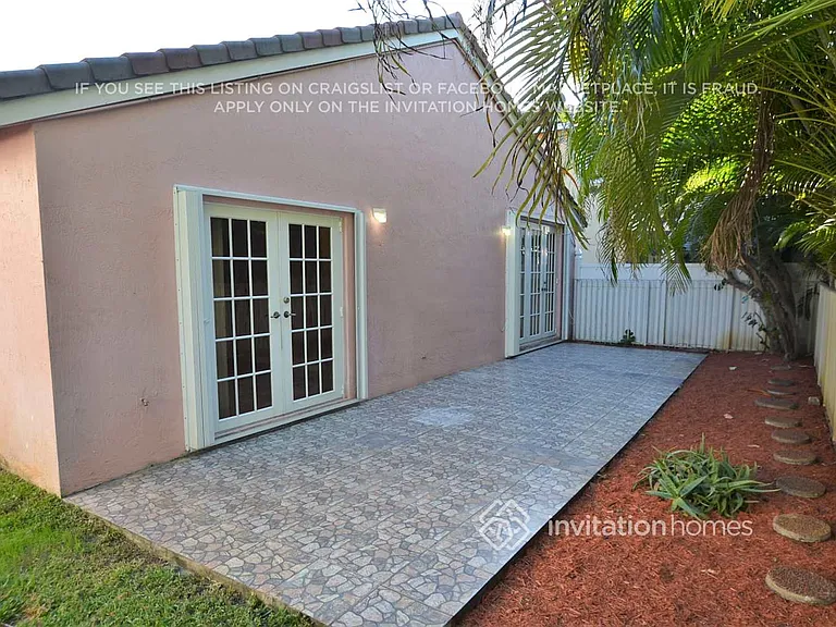16335 NW 19th St — Photo 14