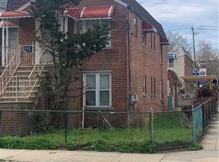 2581 Young Ave, Bronx, NY 10469