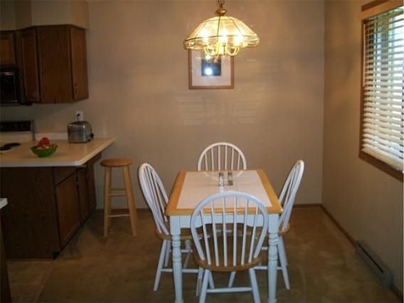 4th image of W71N892 Harrison Ct