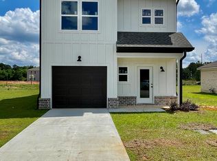 106 Jennie Dr, Dothan, AL 36301