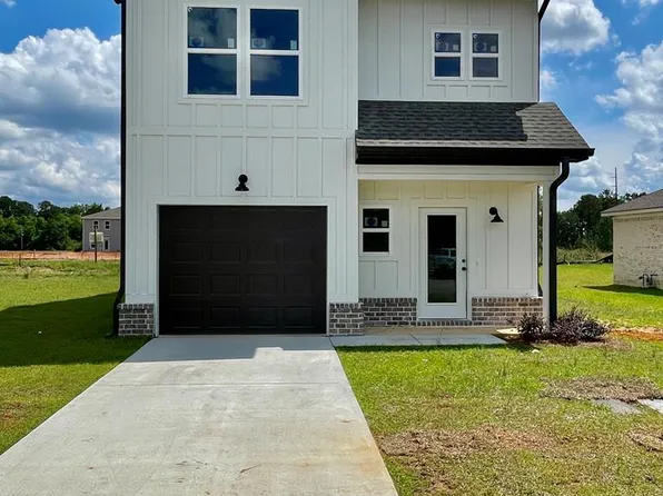 106 Jennie Dr, Dothan, AL 36301