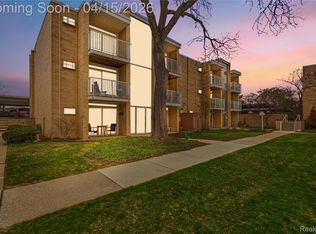 4913 Crooks Rd APT G1, Royal Oak, MI