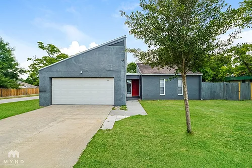 209 Banyan Ct Photo 1