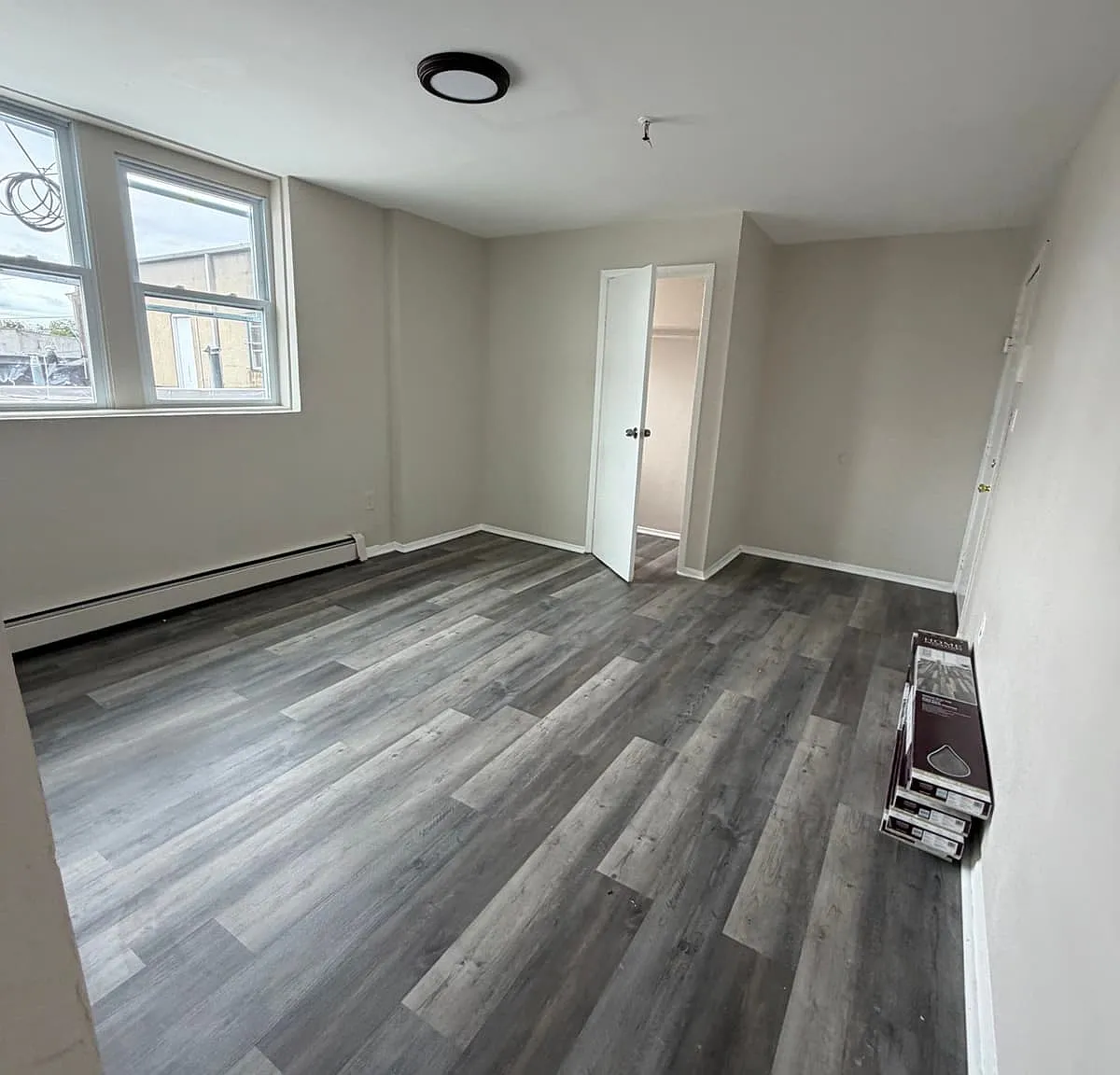 572 Springfield Ave — Photo 3