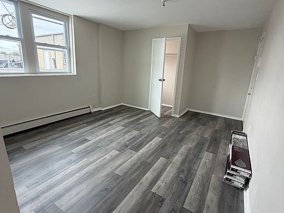 3rd image of 572 Springfield Ave APT 202