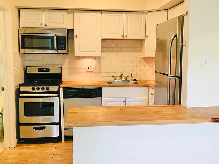 207 Walnut Hill Rd #D18 — Photo 4
