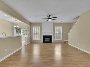 7204 Richland Ct, Roswell, GA 30076