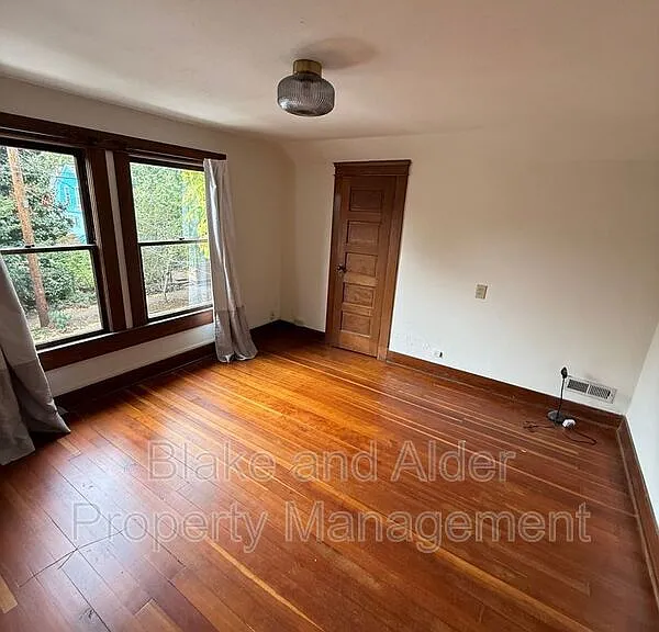 7824 SE 11th Ave — Photo 22