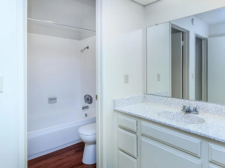 The Timbers Apartment Homes — Photo 31