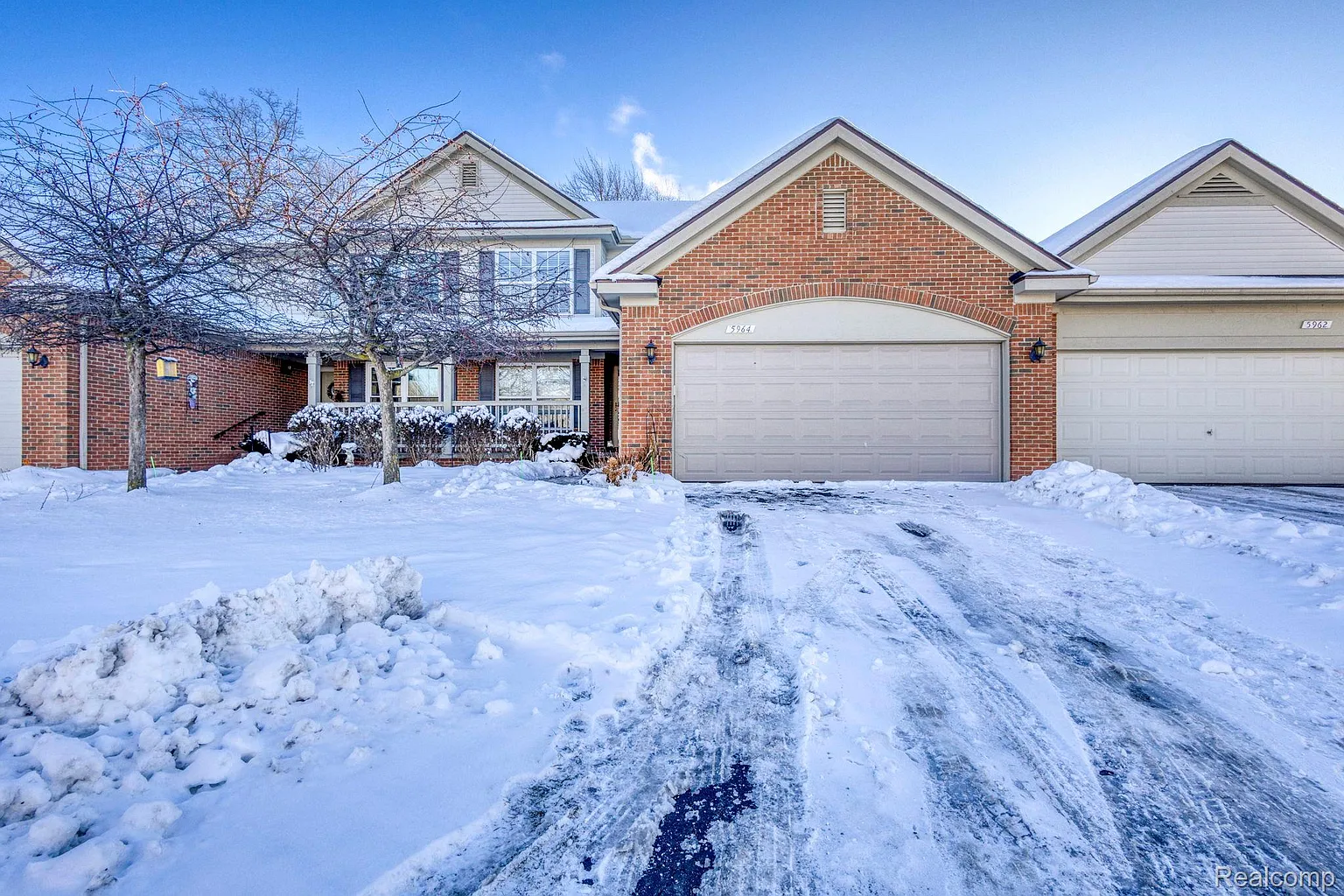 5964 Augusta Ln photo 1