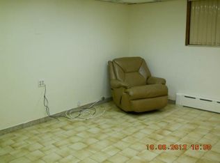 61-21 Roman Ave, Flushing, NY 11375