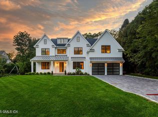 6 Dorchester Ln, Riverside, CT 06878