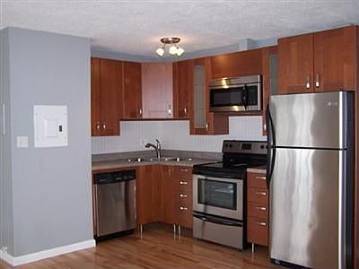 2nd image of 23833 David Dr #204